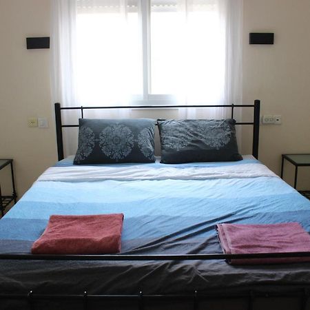 Chez Rothman Sublet Lägenhet Shadmot Devora Exteriör bild