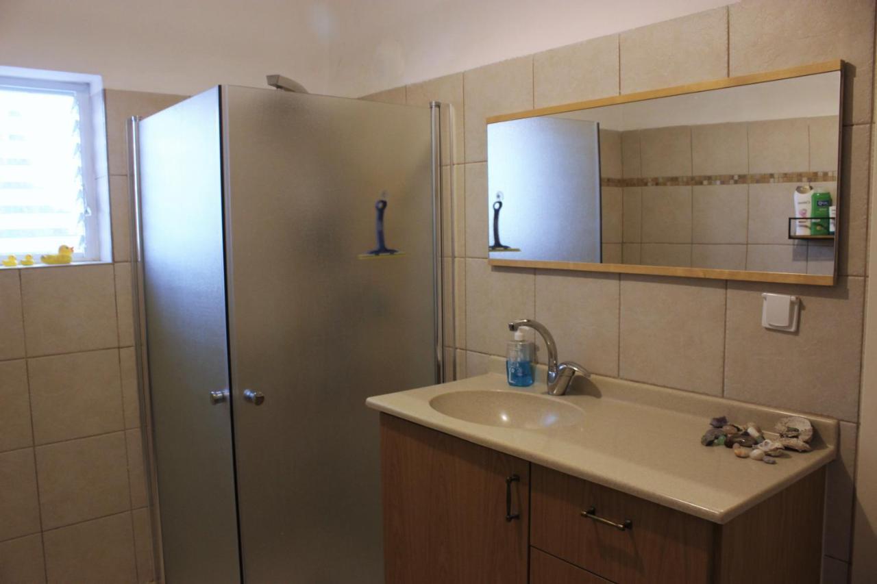 Chez Rothman Sublet Lägenhet Shadmot Devora Exteriör bild
